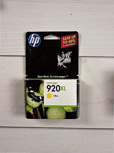 HP 920XL Yellow Ink Cartridge CD974AN Genuine New, Exp 8/12